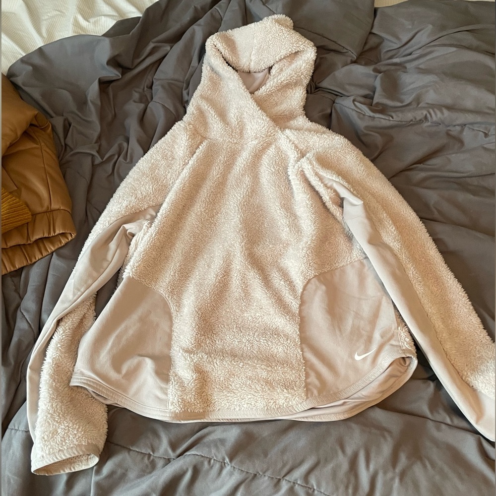 Nike hooded fleece